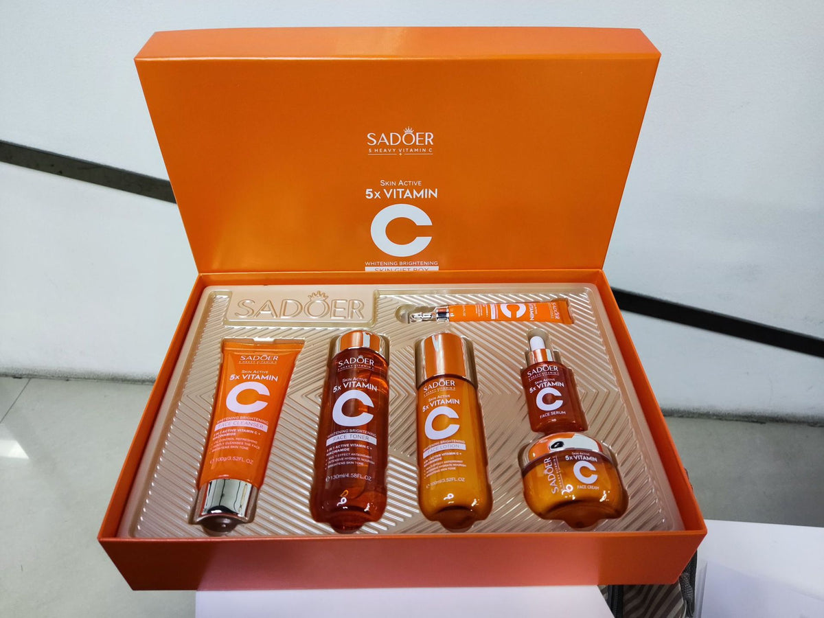 SADOER Vitamin C Aydınlatıcı Çok Etkili Serum